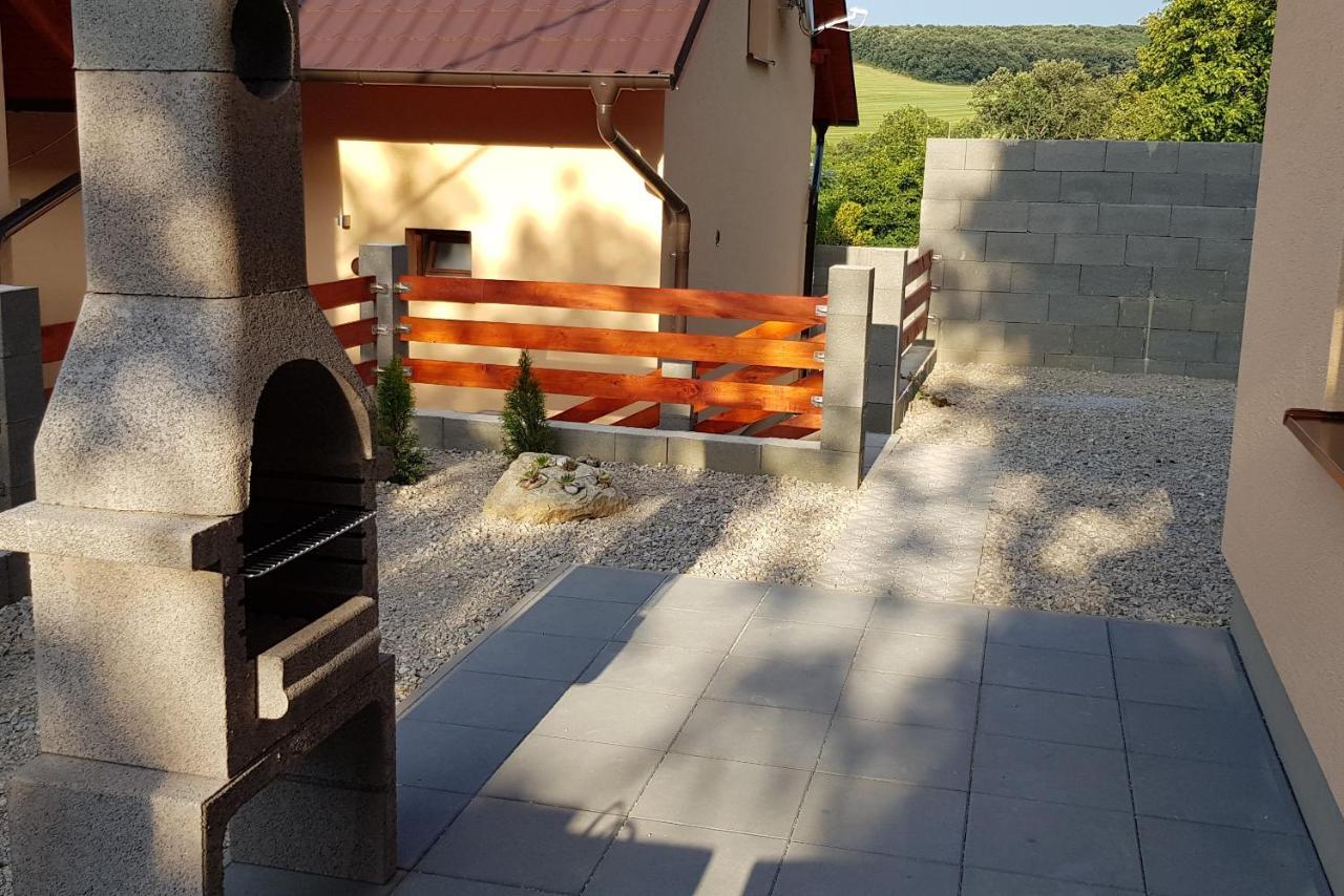 Bungalows Michalka - Podhájska Zewnętrze zdjęcie