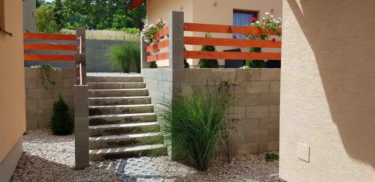 Bungalows Michalka - Podhájska Zewnętrze zdjęcie